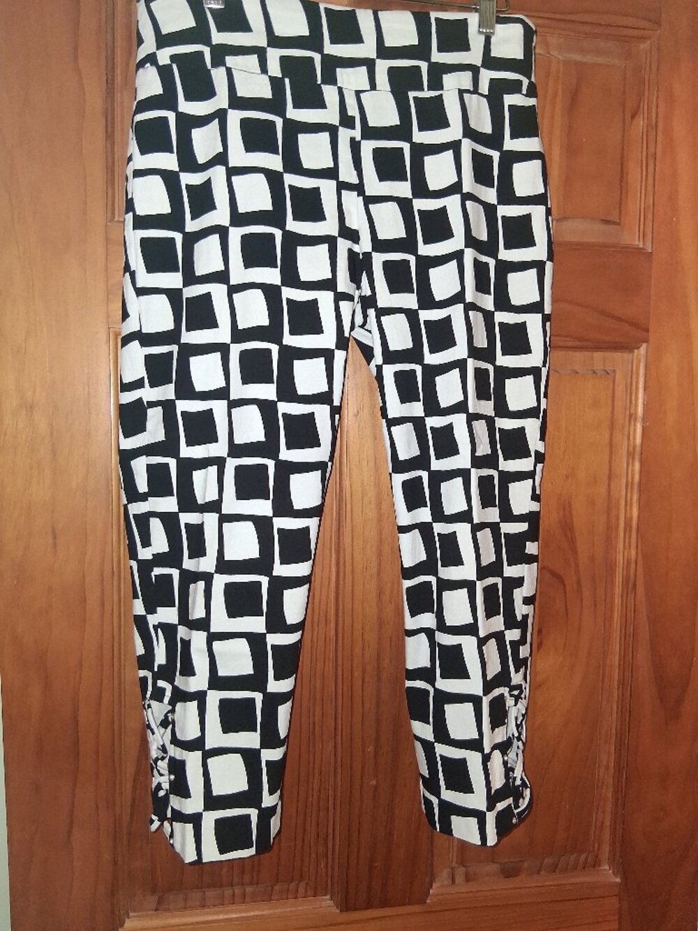Pedal Pushers, Capris and More (Bundle)